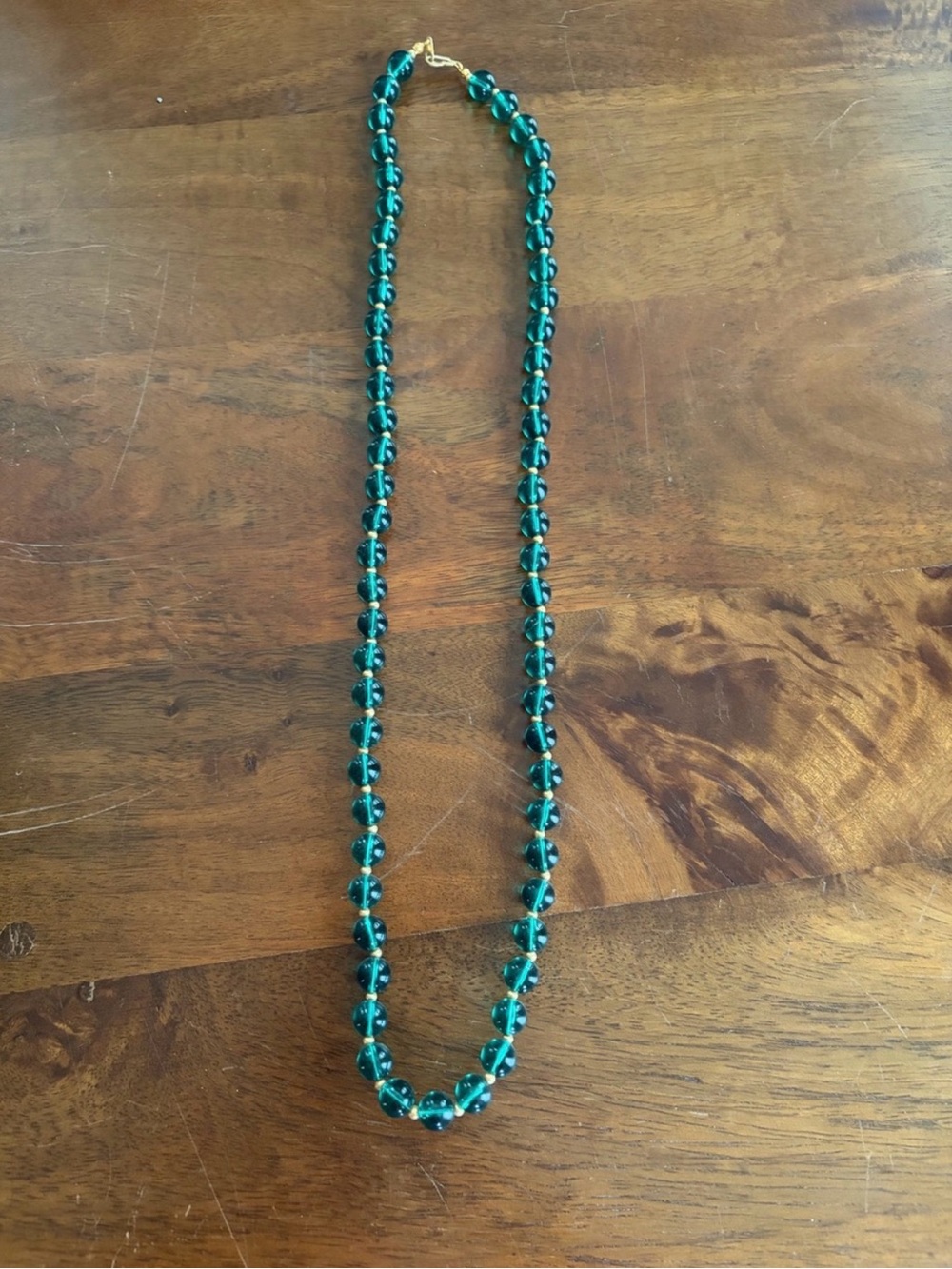 Elegant Green Bead Necklace - Women Jewelry